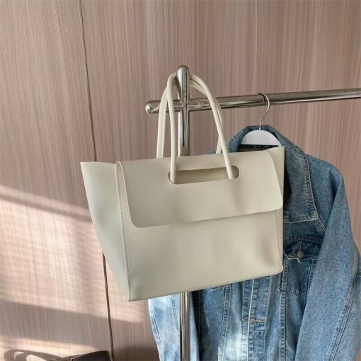 Famous Brand High Quality Bags - Image 4
