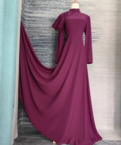Women Are Wearing Slim-fit Long-sleeved Dresses
