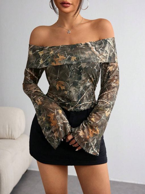 Mesh Printed Off-shoulder Long Sleeved Fitted T-shirt Top - Image 2