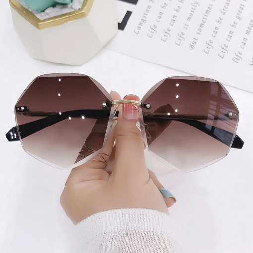 Glasses Cut-edge Polygonal Ladies Sunglasses - Image 4