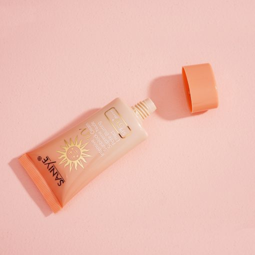 Waterproof Moisturizing And Protective Cream For Face And Body - Image 4